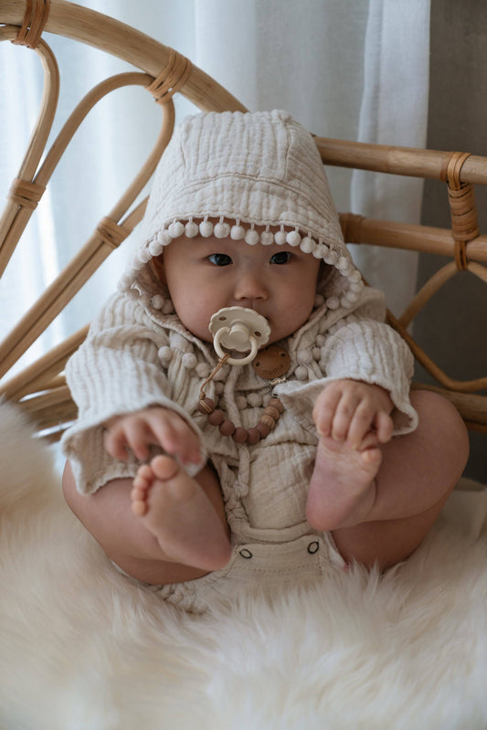 Frigg Pacifier Daisy - 2 Pack - Cream & Croissant - Petit Filippe