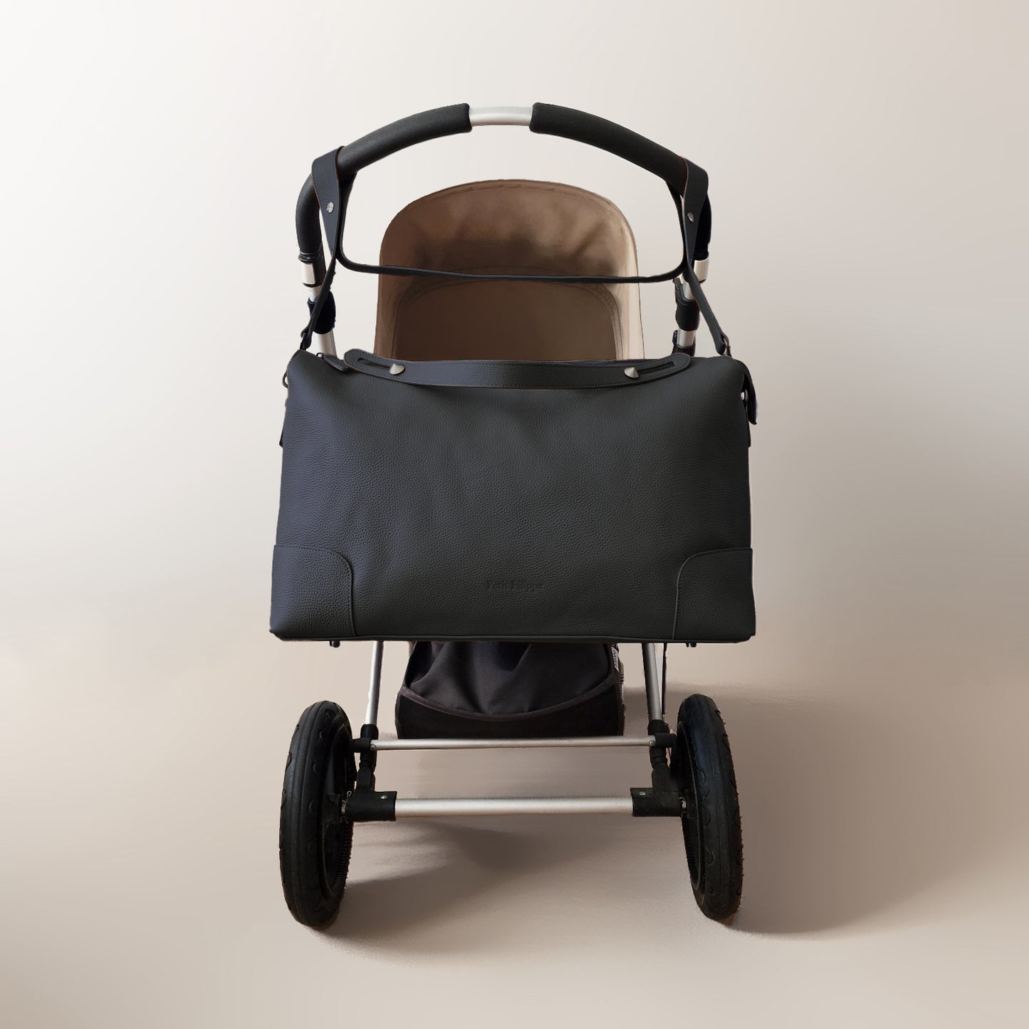 The Classic Leather Diaper Bag - Black / Graphite - Petit Filippe
