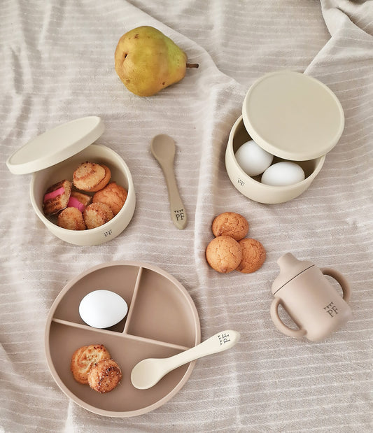 Silicone Snack & Meal Box - Set of 2 - Oatmeal - Petit Filippe