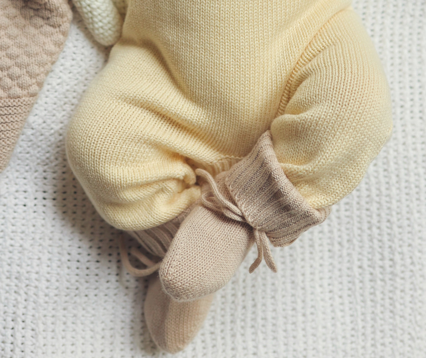 Cotton Newborn Booties - Oatmeal - Petit Filippe