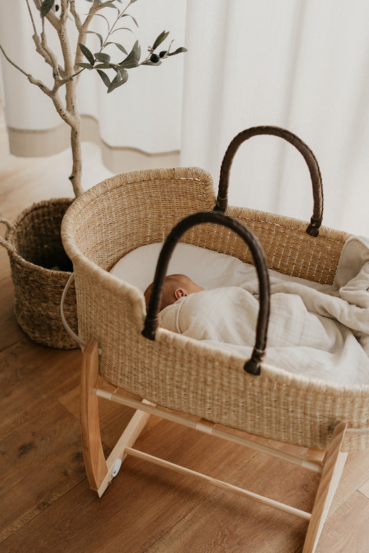 Moses Basket - no. 02 - Neutral - Brown Handles