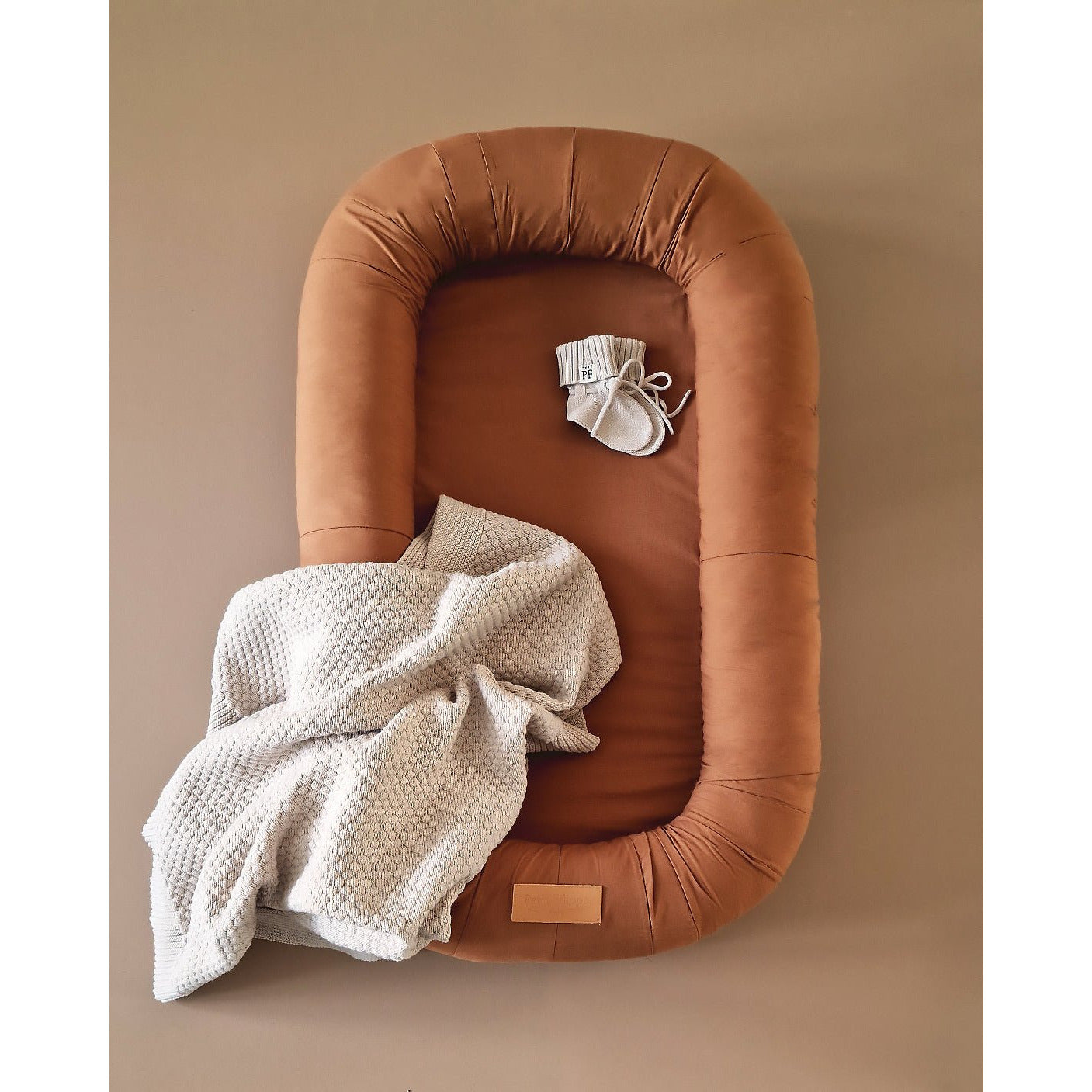 Baby Nest - Brick – Petit Filippe