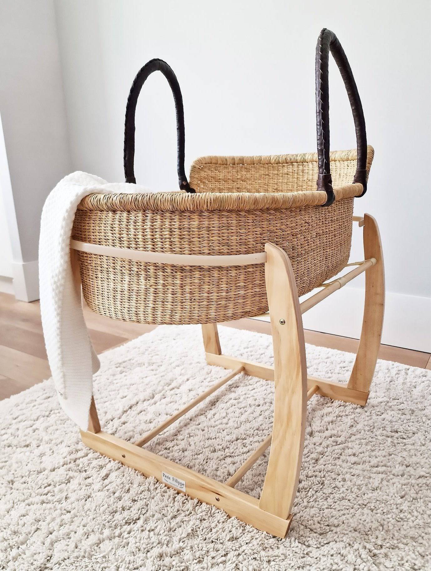 Moses Basket - no. 01 - Neutral - Black Handles - Petit Filippe