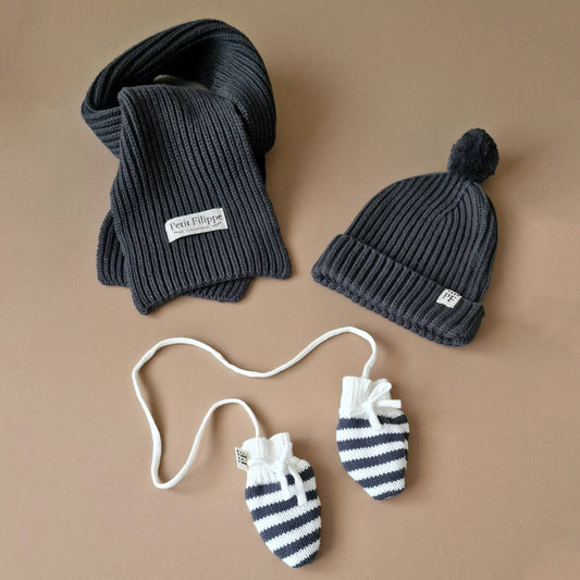 Knitted Beanie with Pom Pom - Cotton - Graphite - Petit Filippe