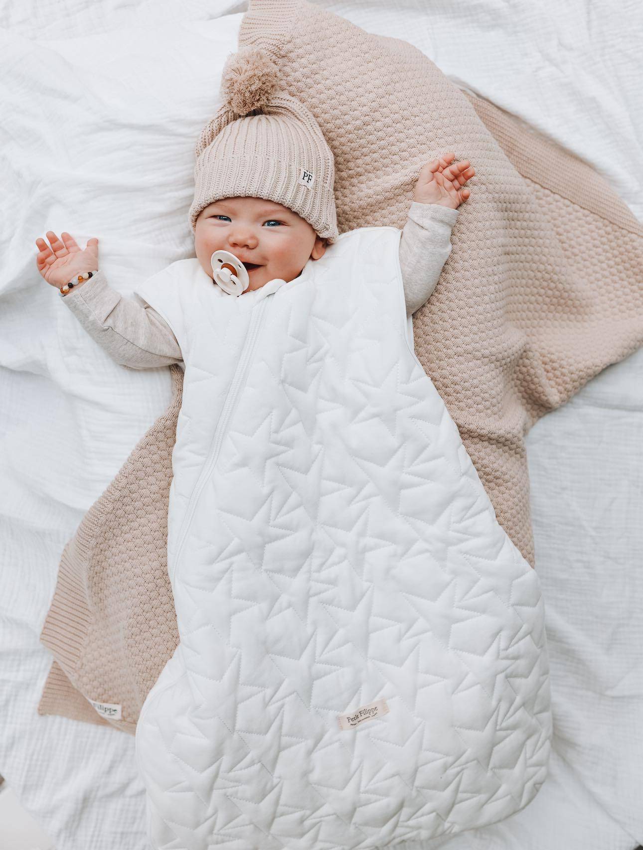 Quilted Sleeping Bag With Detachable Sleeves - Ivory - Petit Filippe