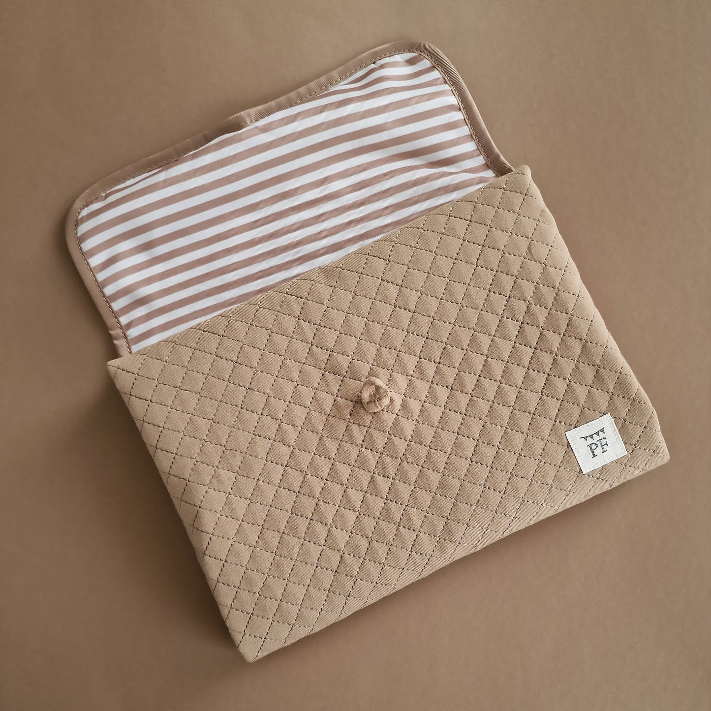 Quilted Changing Mat - Beige - Petit Filippe