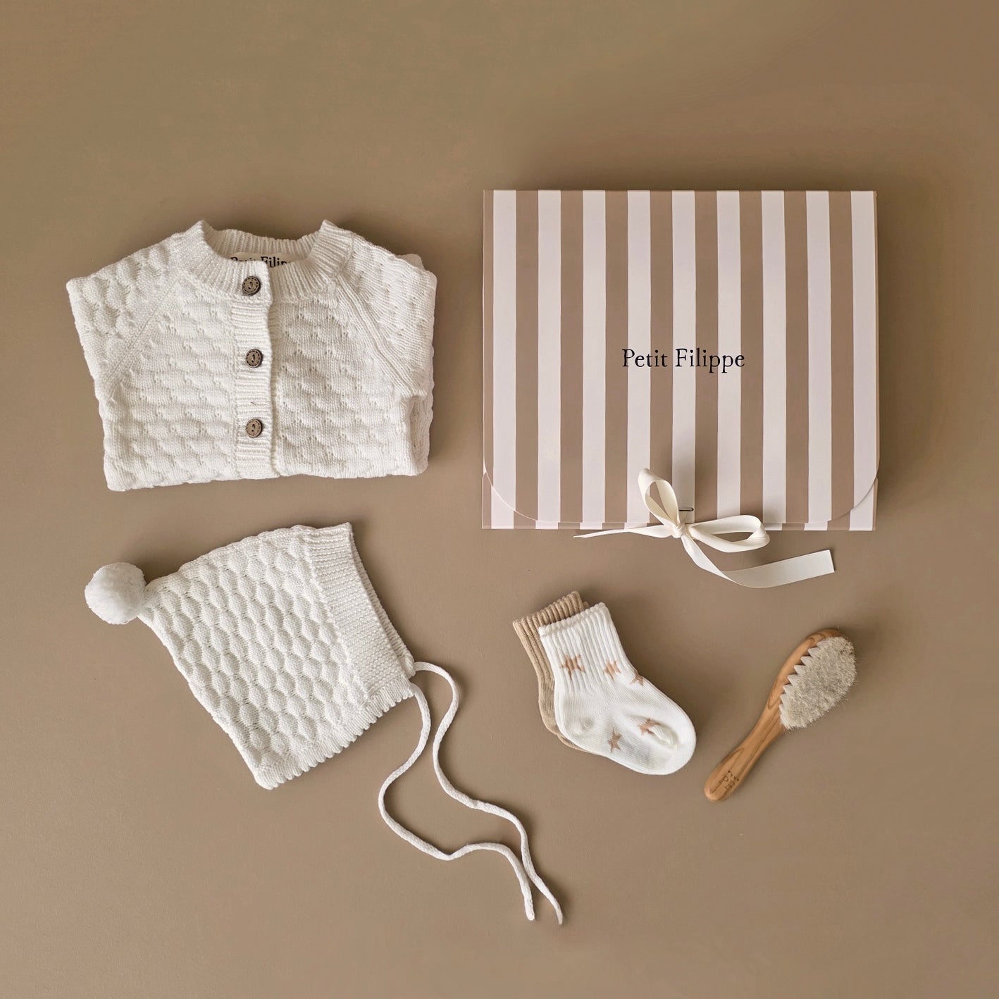Giftbox - Beige - L - Petit Filippe