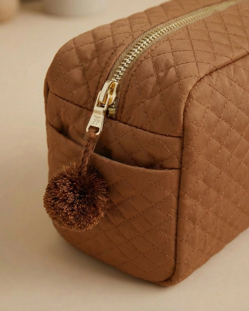 Quilted Toiletry Bag - Brick - Petit Filippe