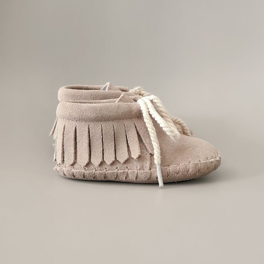 Baby - Suede Fringe Booties - Oatmeal - Petit Filippe