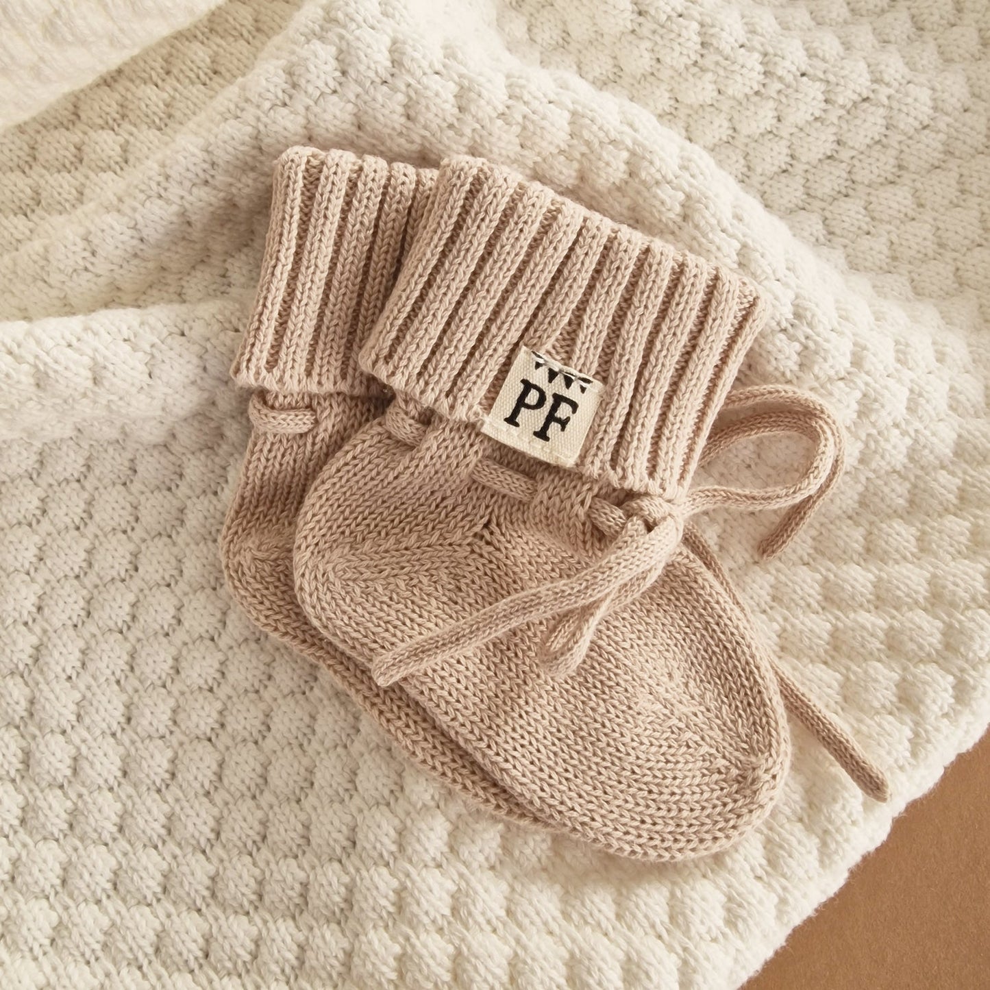 Cotton Newborn Booties - Oatmeal - Petit Filippe