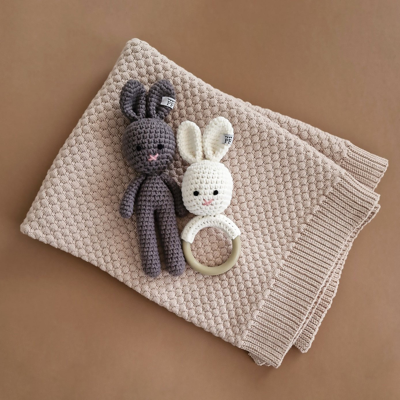 Crochet Bunny - Cotton - Dark Grey - Petit Filippe