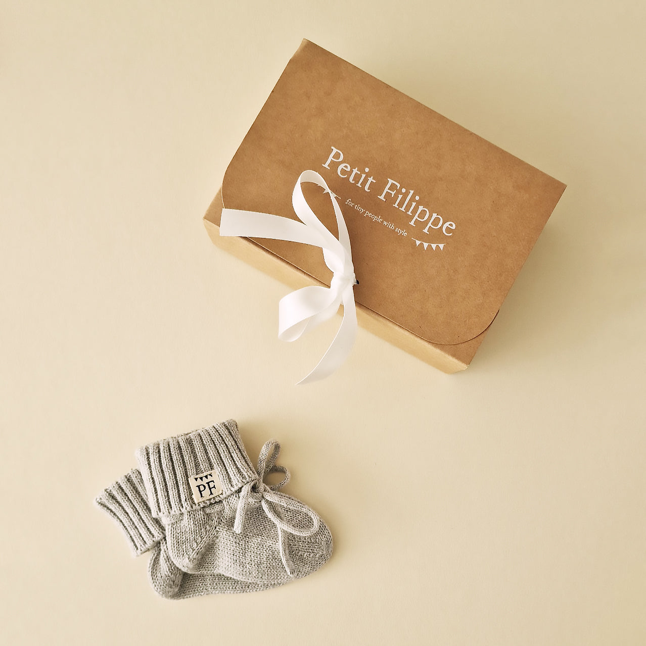 Cotton Newborn Booties - Grey - Petit Filippe