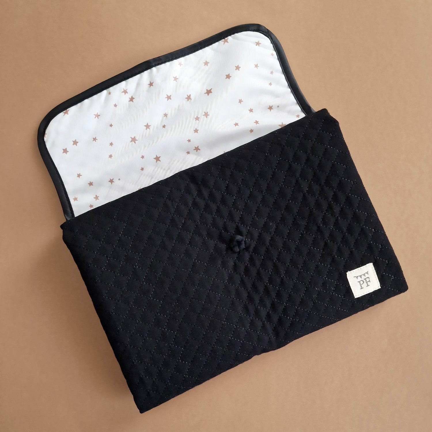 Quilted Changing Mat - Black - Petit Filippe