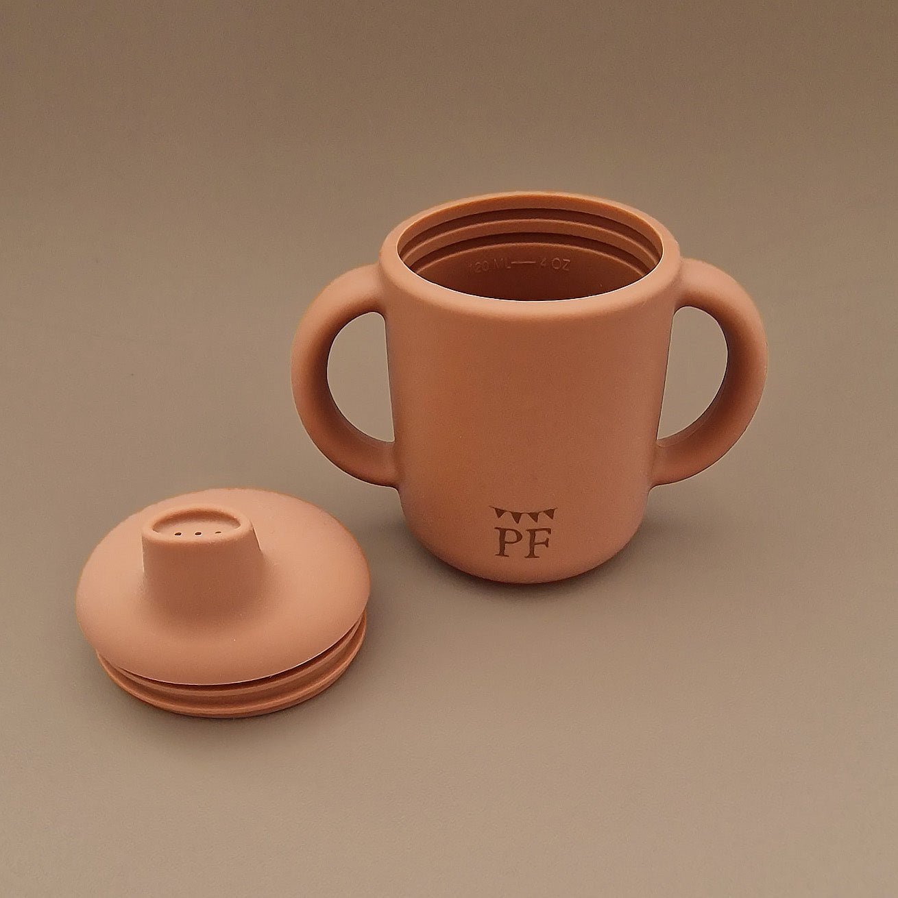 https://www.petitfilippe.com/cdn/shop/products/silicone-sippy-cup-brick-815991.jpg?v=1661847174&width=1445