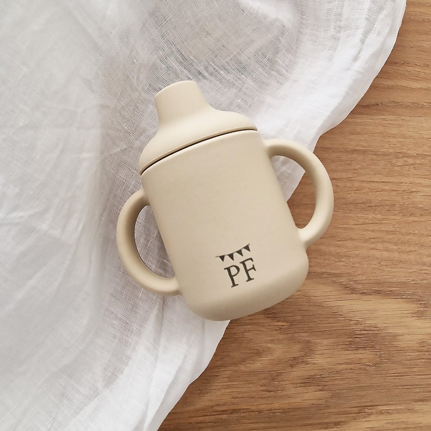 Silicone Sippy Cup - Oatmeal - Petit Filippe